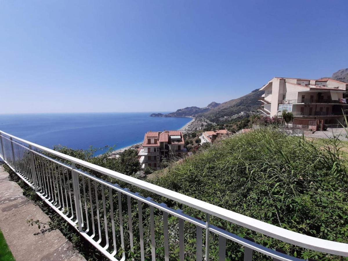 Nuova Casa Giulia Apartment Летояни Екстериор снимка