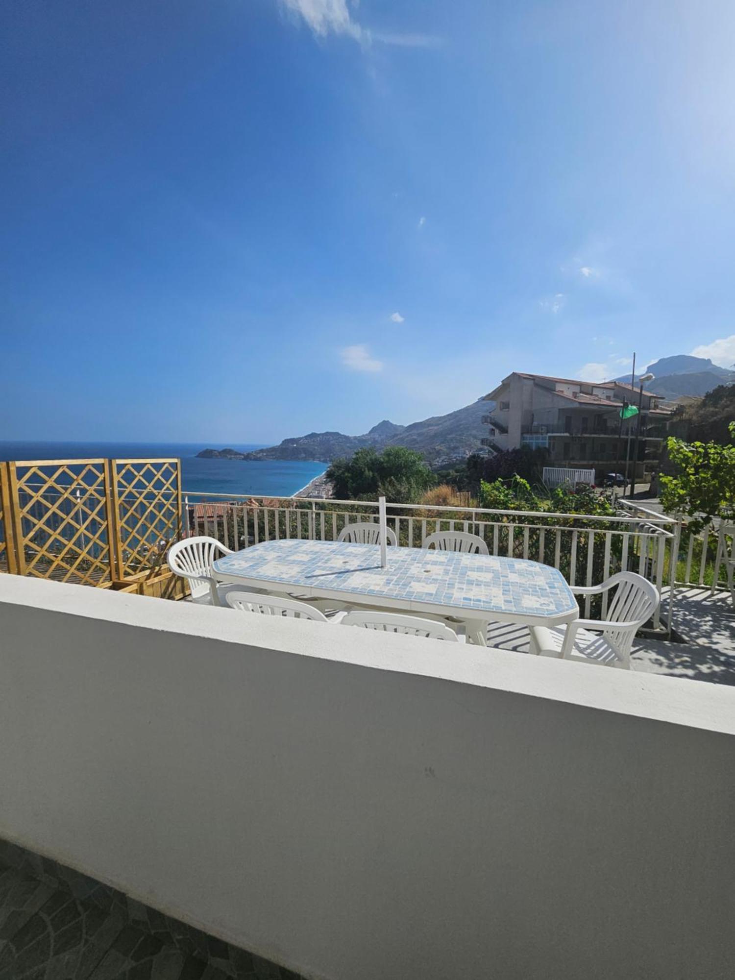 Nuova Casa Giulia Apartment Летояни Екстериор снимка