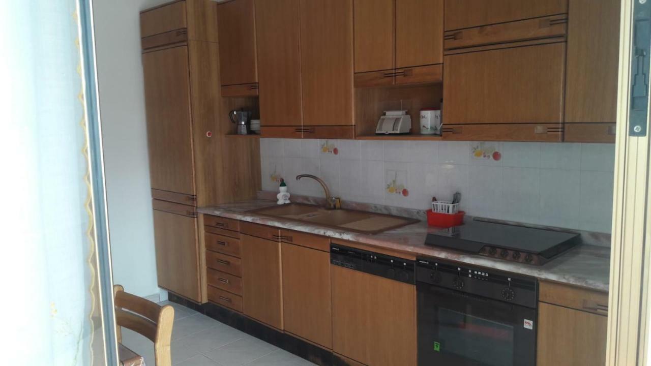 Nuova Casa Giulia Apartment Летояни Екстериор снимка